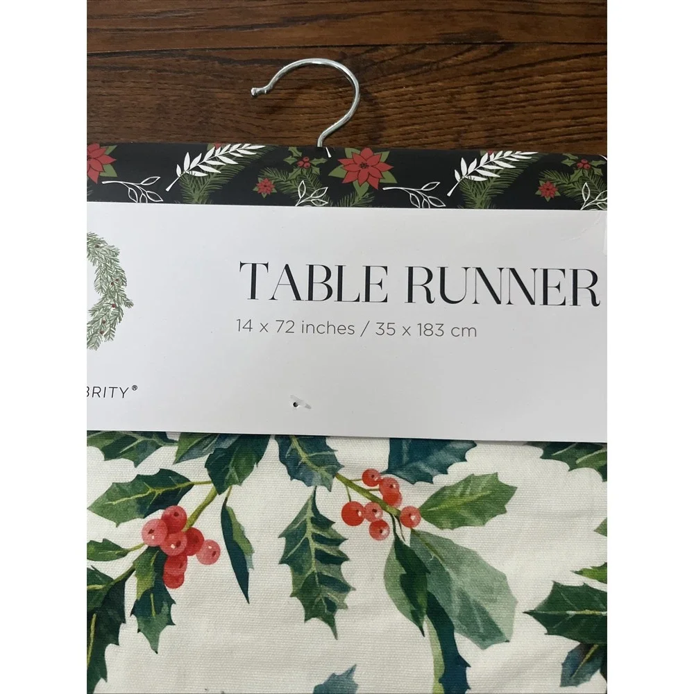 Secret Celebrity Table Runner Christmas Holly Red Green Embroidered 14